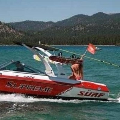 a small boat in a body of water